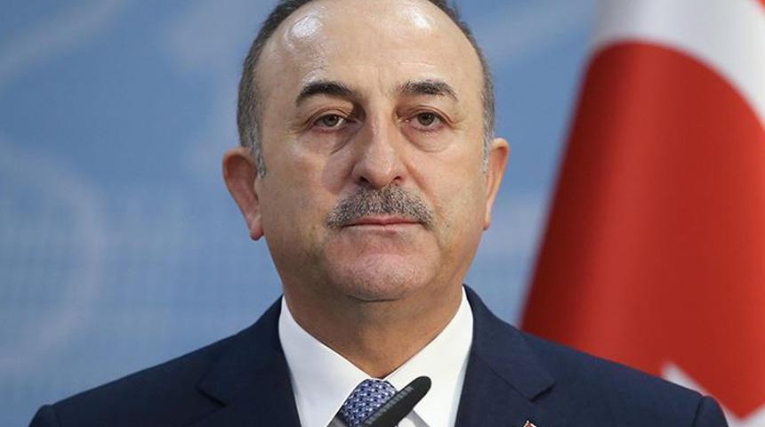 Bakan Çavuşoğlu, BAE'li mevkidaşı Nahyan ile telefonda görüştü