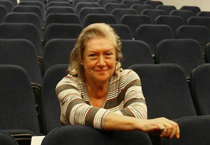 İnci Çayırlı kimdir? Vefat eden Türk Sanat Müziği sanatçısı İnci Çayırlı kaç yaşında vefat etti ve nereli? G1