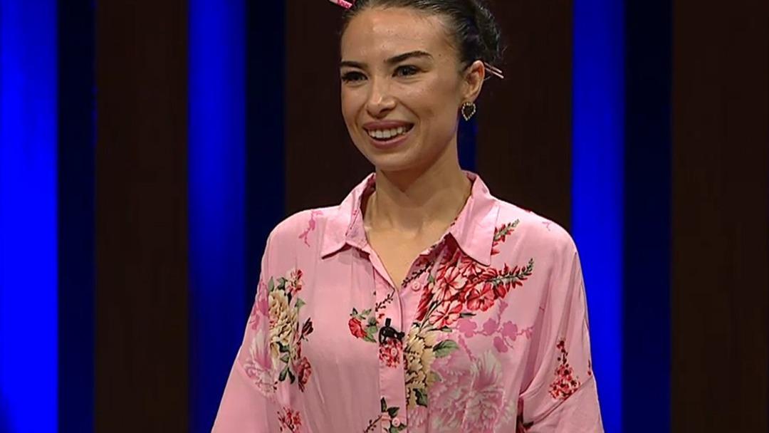 MasterChef Burcu &Ouml;nal kimdir, ka&ccedil; yaşında? Burcu &Ouml;nal eşi kimdir ve aslen nereli?