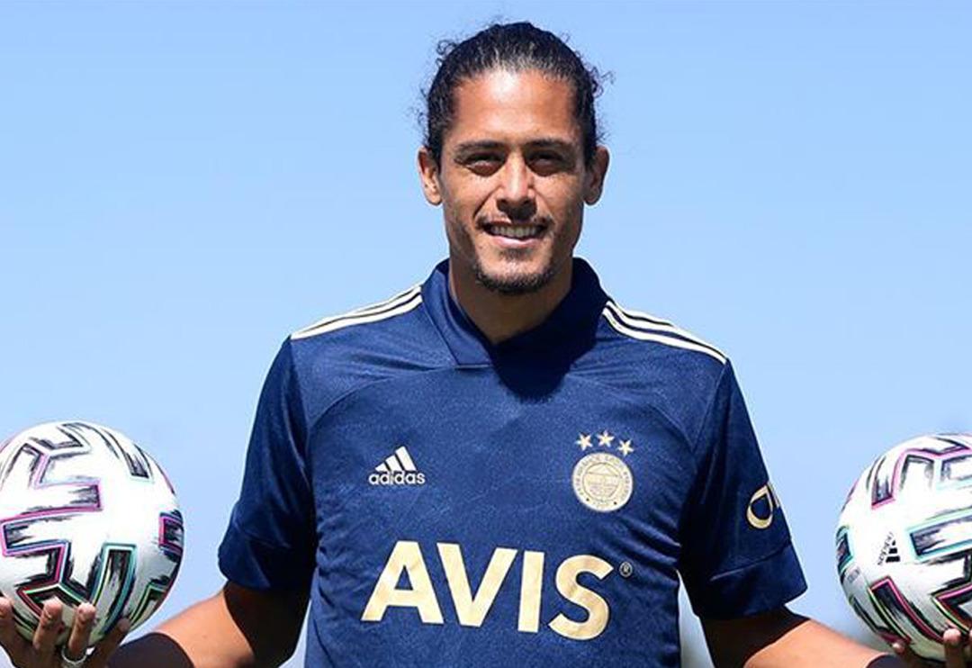 Fenerbah&ccedil;e'de Lemos'la da yollar ayrıldı