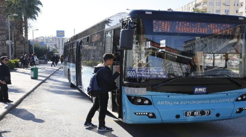 Toplu ulaşıma yüzde 12 zam geldi! İşte Antalya'da yeni zamlı otobüs fiyatları