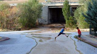 Başkentte sağanak yağış etkili oldu