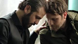 Çukur'un Vartolu'su Erkan Kolçak Köstendil, futbola geri döndü