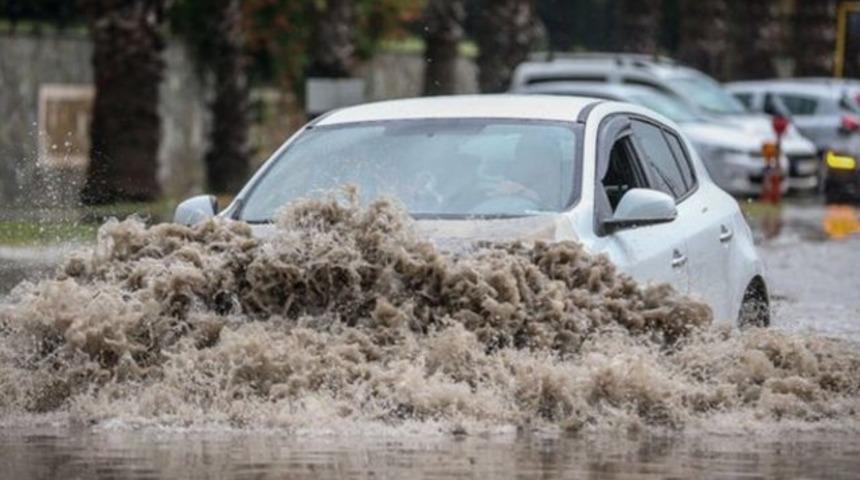 Meteoroloji'den Karadeniz için kuvvetli yağış uyarısı (2 Eylül yurtta hava durumu)