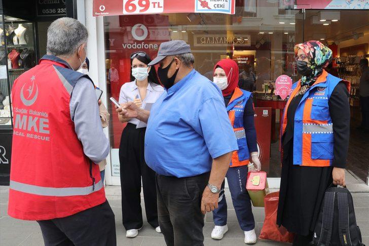Yozgat'ta sağlık ekipleri esnafa iş yerinde aşı uyguladı G1