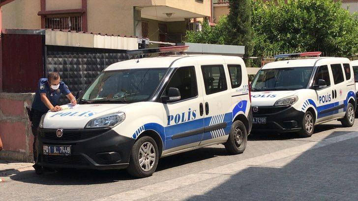 GÜNCELLEME - Adana'da bıçaklı kavga: 1 ölü, 2 yaralı G2