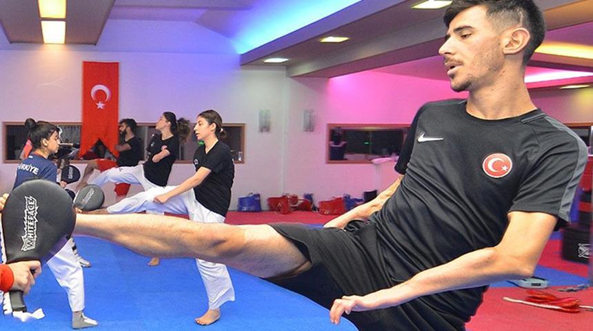 Mahmut Bozteke'den bronz madalya