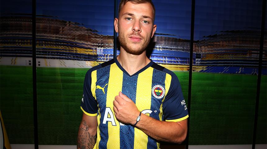 Fenerbahçe, Max Meyer transferini açıkladı
