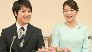 Elinin tersiyle itti! Japon Prenses Mako unvandan sonra parayı da reddetti