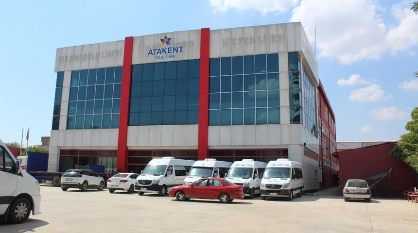 Öğrenci ve velilere büyük şok! Yıllık ücretleri topladılar, okulu kapatıp ortadan kayboldular