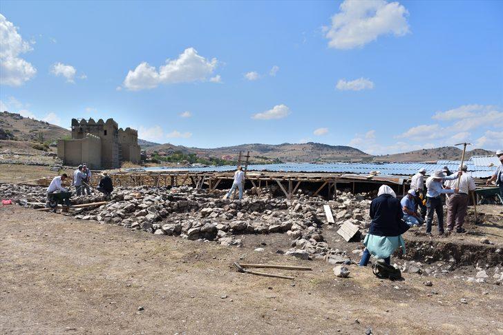 Anadolu'nun tarih öncesi görkemli şehri Hattuşa'da 115'inci kazı sezonu başladı G3