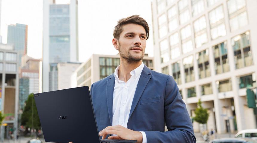 Asus yeni dizüstü modellerini tanıttı! İşte özellikleri