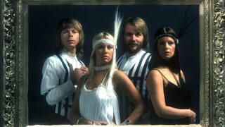 Efsane grup ABBA 40 yıl sonra yeni albümle dönüyor 