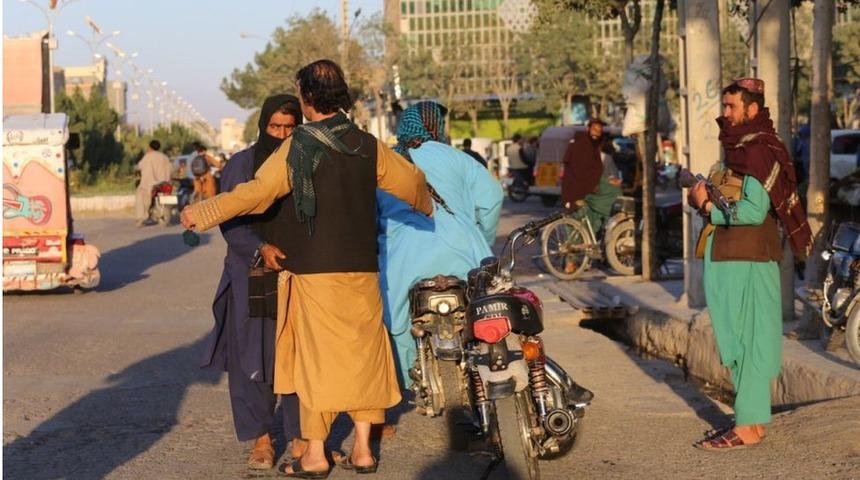 AB ve İngiltere, Taliban'ı Afganistan'ın yeni h&uuml;k&uuml;meti olarak tanımayacaklarını a&ccedil;ıkladı
