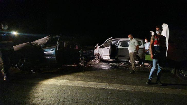 Osmaniye'de otomobille hafif ticari araç çarpıştı: 1 ölü, 2 yaralı G4