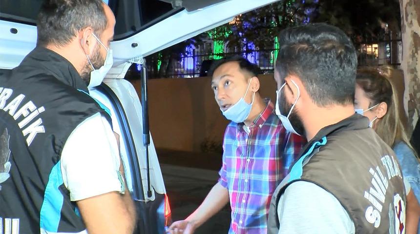 Fatih'te 'korsan taksi' denetimi! Müşteri kendini böyle savundu