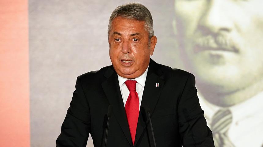  Beşiktaş'ın borcu 4 milyar 382 milyon 188 bin TL!