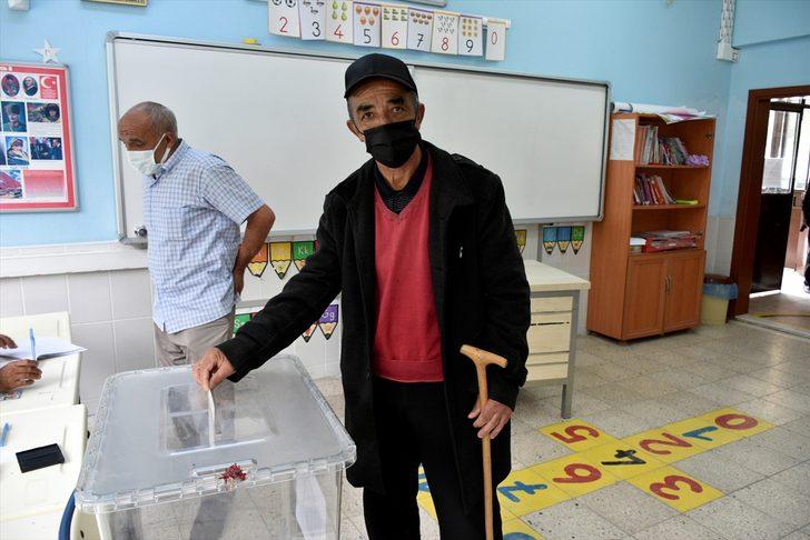 Gümüşhane'den ayrılmak isteyen 2 köyde yapılan referandum "evet" yönünde sonuçlandı G4