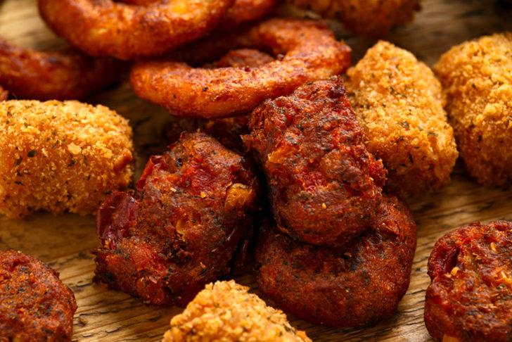 Buffalo wings nasıl yapılır? Buffalo wings (soslu kanat) malzemeleri neler? G4