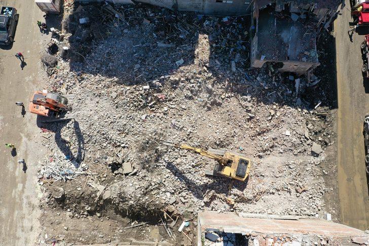 Bozkurt'ta ekipler 25 gündür selin izini silmeye çalışıyor G1