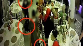 Göbek atarak dikkat dağıttılar, çantaları çalıp kaçtılar