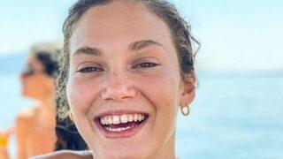 Masumlar Apartmanı'nın yeni yıldızı Melisa Şenolsun'un kardeşi bakın kim çıktı!