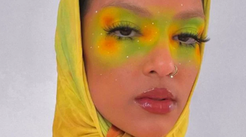 Bildiğiniz makyaj kalıplarını unutun! Makyaj artisti Rowi Singh’in tarzı herkesi büyüledi