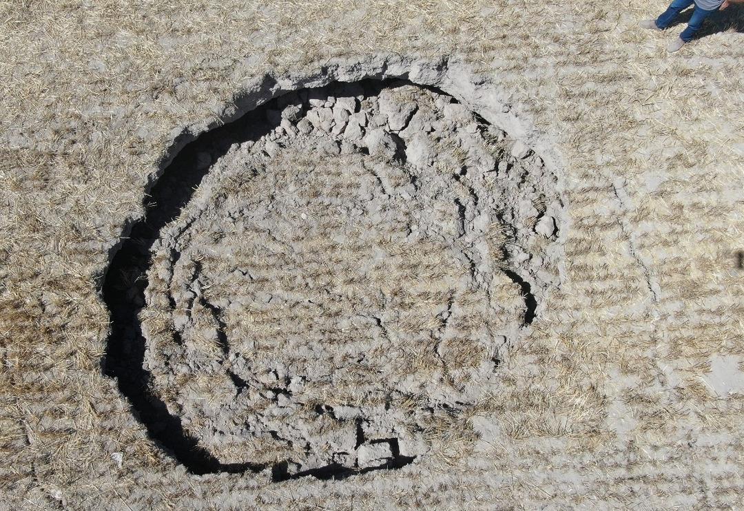 Ankara Polatlı'da obruk: Herkes korkmaya başladı