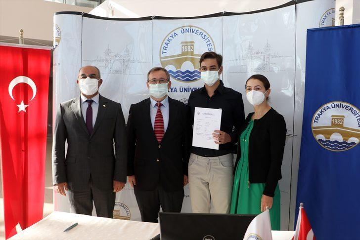 EKMUD Genel Sekreteri Taşbakan, yoğun bakımdaki Kovid-19 vakalarının neredeyse tamamının aşısız olduğunu söyledi G2