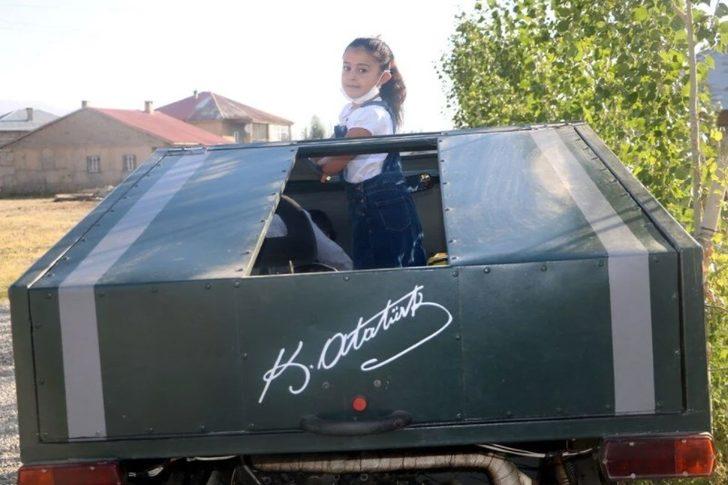 Bu kez kızını okula götürebilmek için hurda parçalardan araç yaptı! G2