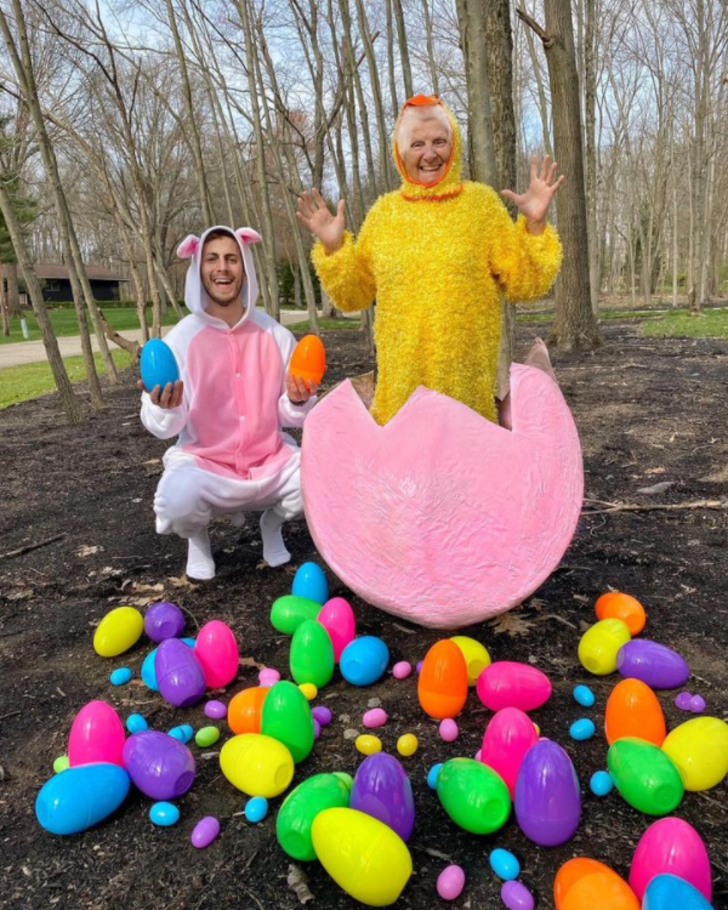 Sosyal medya bu büyükanneyi konuşuyor! 95 yaşındaki Pauline Kana paylaşımlarıyla dikkatleri çekiyor G5