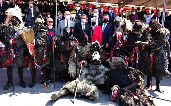 Balıkesir'i düşman işgalinden hayvan taklidi yaparak kurtaran 'Tülütabaklar' G2