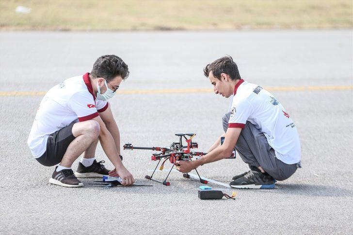 TEKNOFEST'te "Savaşan İnsansız Hava Araçları Yarışması" Bursa'da başladı G4