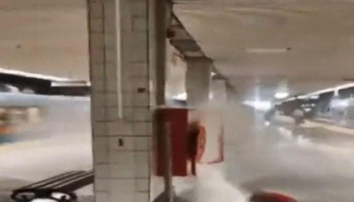 Temizlik görevlisi su alırken vana kırıldı Aksaray Metrosu sular altında kaldı