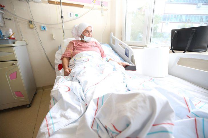 Kovid-19'a yakalanan kadın aşı olmamanın pişmanlığını yaşıyor G2