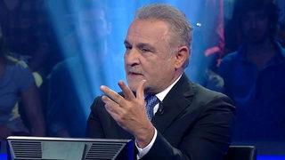 Makinalara bağlı yaşayan Kenan Işık'tan haber var 