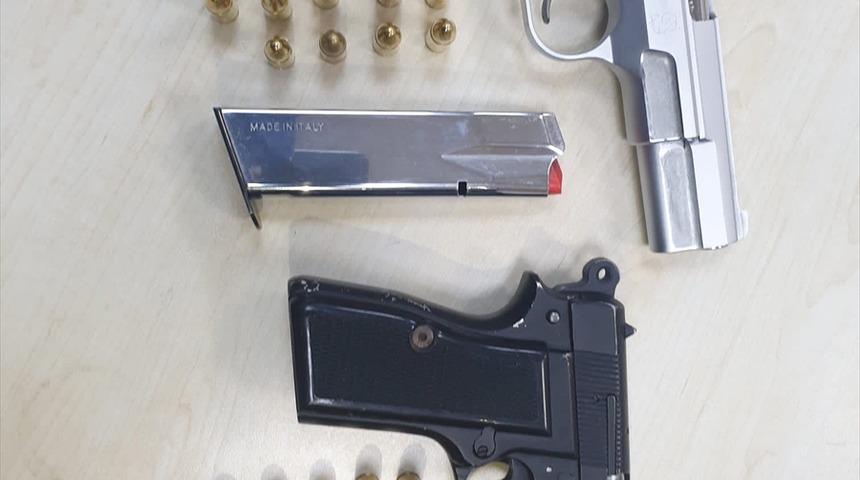 Tekirdağ'da üzerinde ruhsatsız tabanca bulunan 9 kişi gözaltına alındı