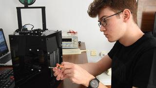 17 yaşındaki lise öğrencisi PCR cihazı üretti! İşlemi yarım saat daha erken bitirdi