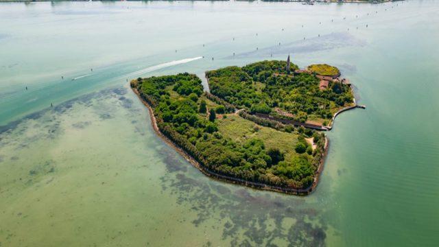 ‘Ölüm Adası’ deniliyor! Veba salgının gerçek yüzünü ortaya çıkartan ada: Poveglia (Veba Adası)