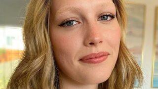 Son dönemde popüler olan kaş trendi herkesi şaşkınlığa uğratıyor! Bir gören bir daha bakıyor 