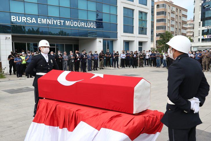 Bursa'da kazada hayatını kaybeden polis memuru için tören düzenlendi G2