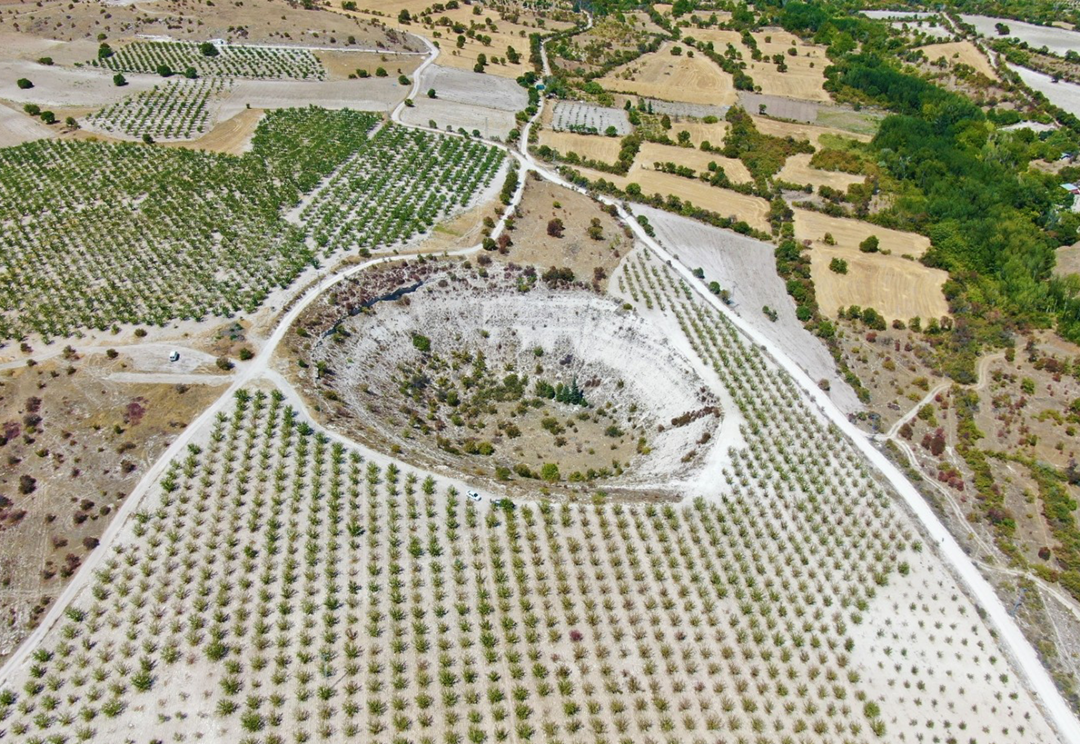 Elazığ&rsquo;da bulunan &rsquo;Kup &ccedil;ukurunun&rsquo; turizme kazandırılması isteniyor