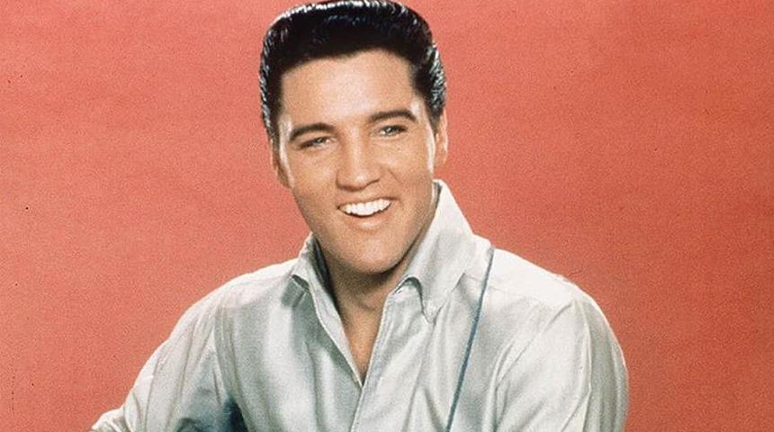 Elvis Presley&rsquo;in sa&ccedil;ı m&uuml;zayedede 605 bin T&uuml;rk lirasına satıldı
