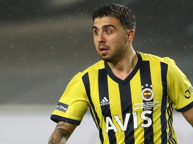 Ozan Tufan Watford'da 18 numaralı formayı giyecek