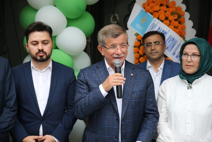Gelecek Partisi Genel Başkanı Davutoğlu, Aydın'da ziyaretlerde bulundu G2
