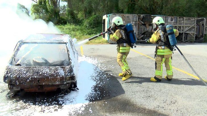 Eğitimlerini tamamladılar! İşte İstanbul'un kadın itfaiyecileri G2