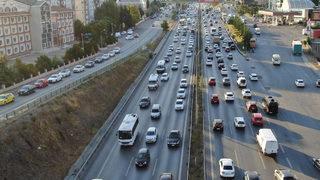 İstanbul'da yol durumu! Trafik yoğunluğu yüzde 65‘i gördü