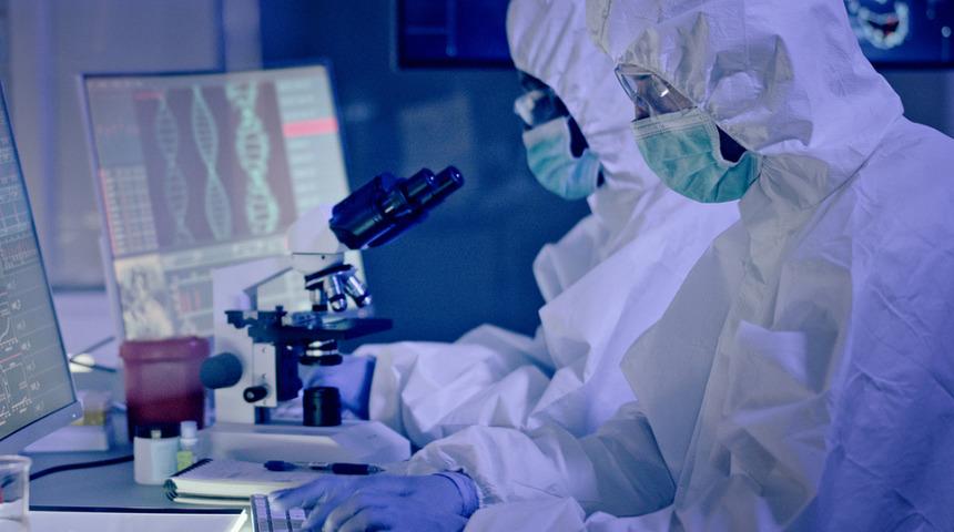 Merakla beklenen koronavirüs belgeleri yayınlandı! Fauci için flaş iddia