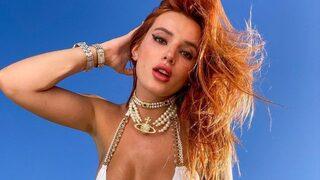 Yetişkin film yönetmeni, pembe bikinisiyle nefes kesti!