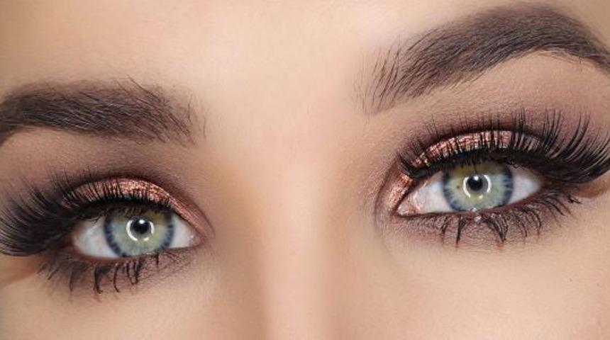 Kusursuz kaşlara giden yolun rehberini yazdık